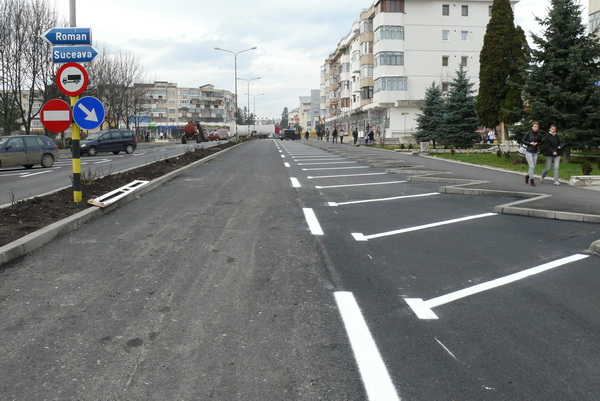 1.2.1 lucrari trotuarer Str. Republicii 13.jpg